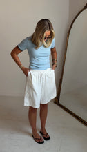 Load image into Gallery viewer, WESLEY SHORTS (WHITE)