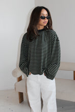 Load image into Gallery viewer, TUCKER TOP (GREEN)