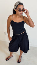 Load image into Gallery viewer, WESLEY SHORTS (BLACK)