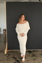 Load image into Gallery viewer, ODETTE MAXI DRESS