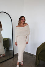 Load image into Gallery viewer, ODETTE MAXI DRESS