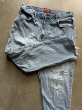 Load image into Gallery viewer, VINTAGE DENIM (CHAMPS)
