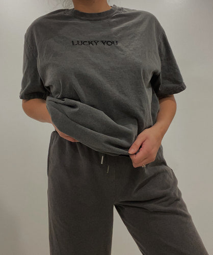 LUCKY YOU TEE (DARK GREY)